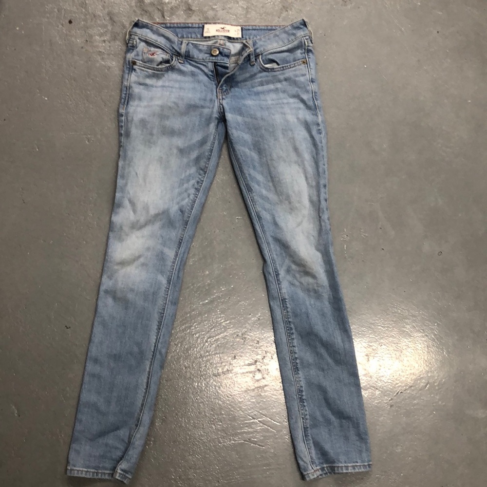 Hollister jeans